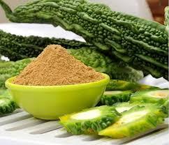 Bitter gourd powder with fresh bitter gourd
